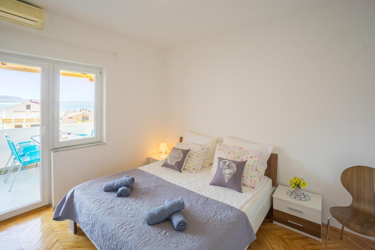 Kob Orog Good Location With Sea Views And Modern Decor Apartman Metajna Kültér fotó